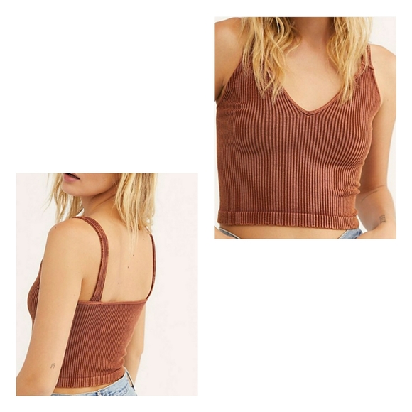 Free People Tops - FREE PEOPLE RIBBED CROP TOP